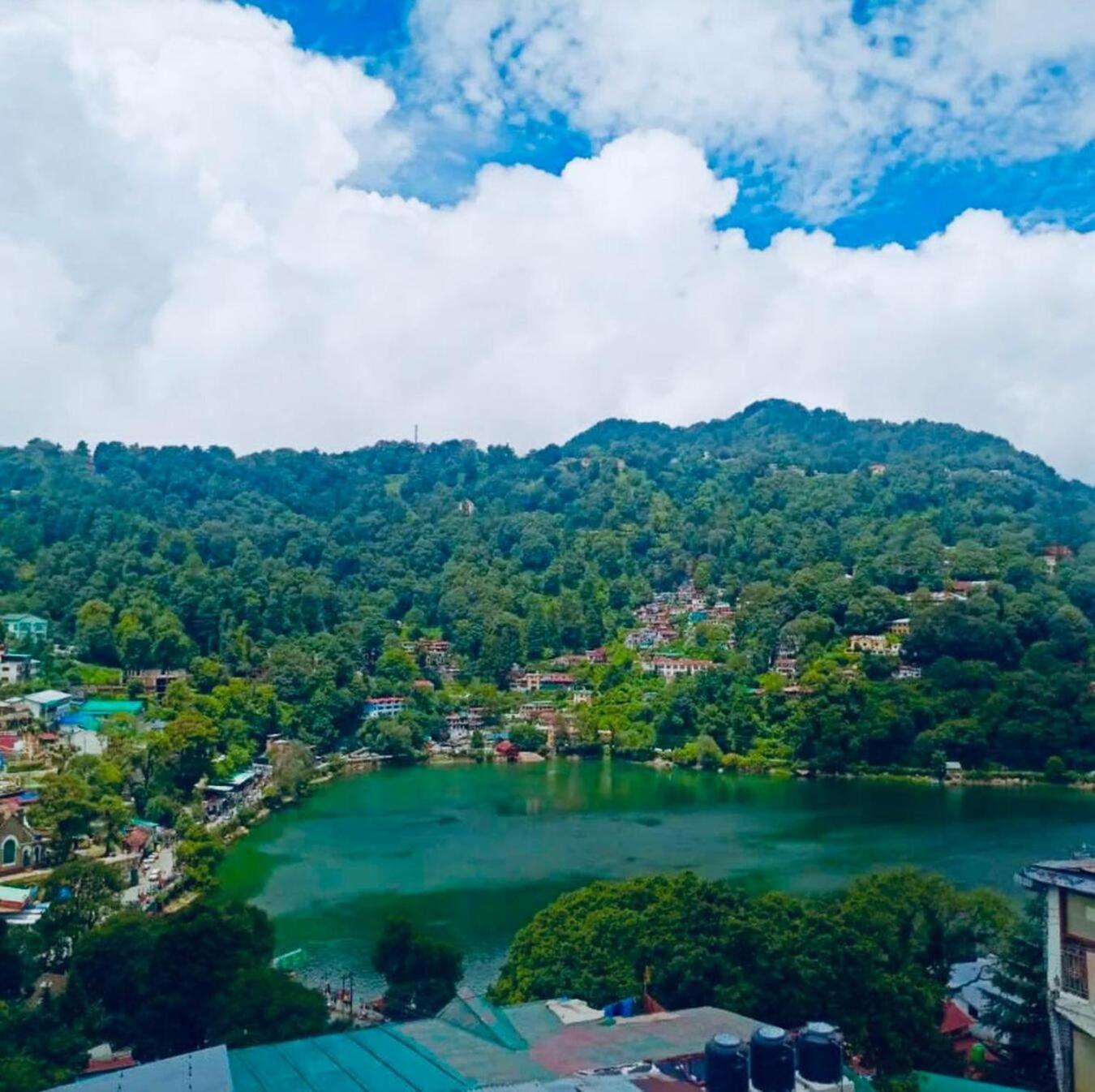 The Lake View Nainital Buitenkant foto